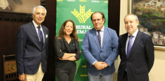 Convenio de Caja Rural de Extremadura y Aeccpre