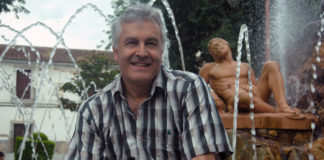 Antonio María Flórez. Ganador del concurso de relatos '25 años / Lunas de Oriente'