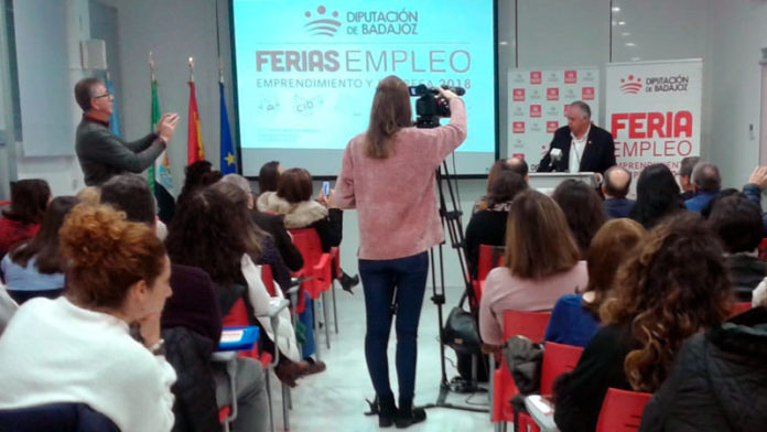 20181127_empleo_diputacionbadajoz El CID Tierra de Barros-Río Matachel celebra la Feria de empleo, emprendimiento y empresa