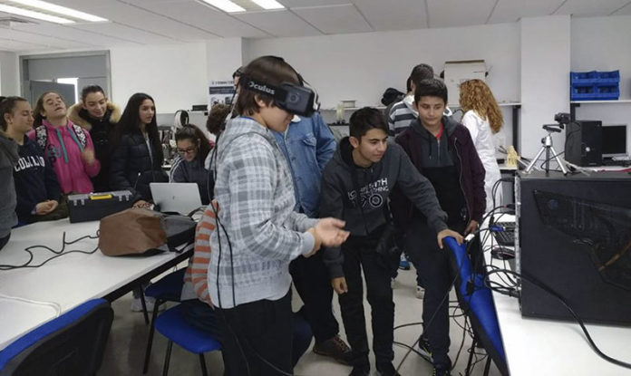 II Semana de la Ciencia y la Tecnología en Extremadura. Grada 129. Universidad de Extremadura