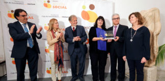 La Fundación Caja de Extremadura entrega su Premio Acción Social, dotado con 6.000 euros