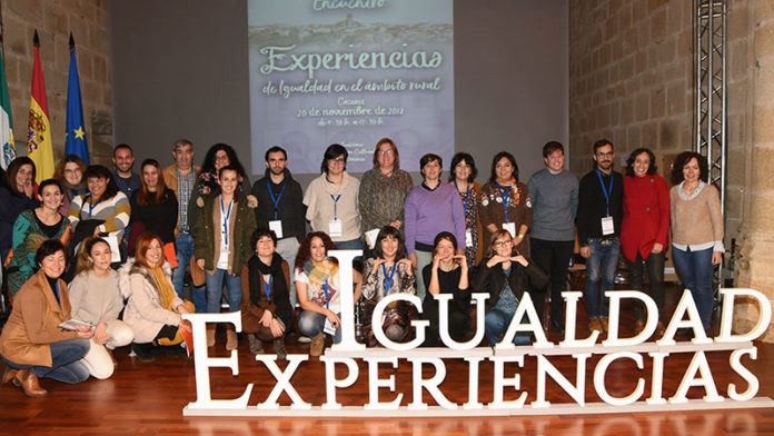 La Diputación de Cáceres trabaja en 40 proyectos de igualdad entre hombres y mujeres que se desarrollan en el medio rural