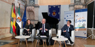 El debate 'Habla de Europa' llega a Olivenza para acercar Europa a las zonas rurales