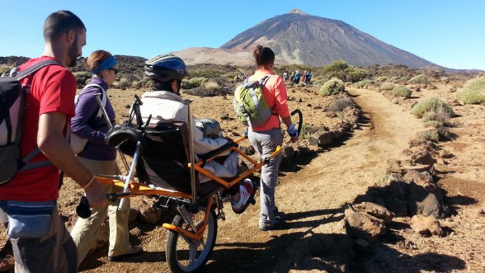 La Fundación Global Nature imparte un curso sobre la Joëlette en Monfragüe