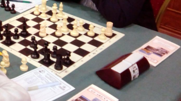 20190210_reinsercion_ajedrez Profesores de la Universidad de Extremadura dan una charla sobre ajedrez y marketing en el centro penitenciario de Badajoz