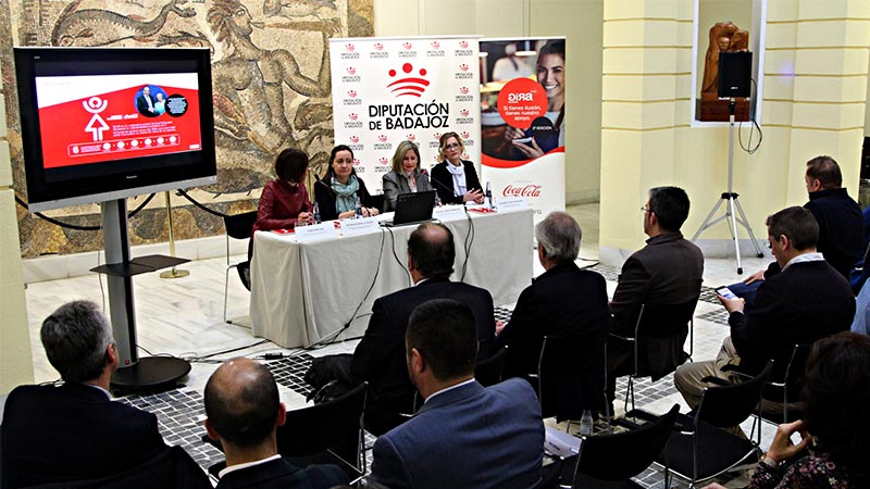 La tercera edición de 'Gira Mujeres' de Coca-Cola llega a la provincia de Badajoz