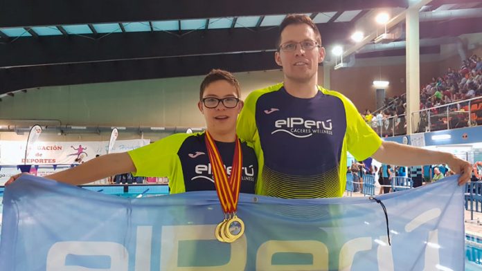 Guillermo García consigue cinco medallas de oro en el Campeonato de España de natación de la Feddi