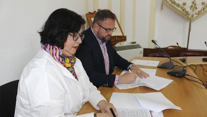 03042019_Plataforma de voluntariado La Plataforma del Voluntariado de Mérida y el Ayuntamiento firman un convenio de colaboración