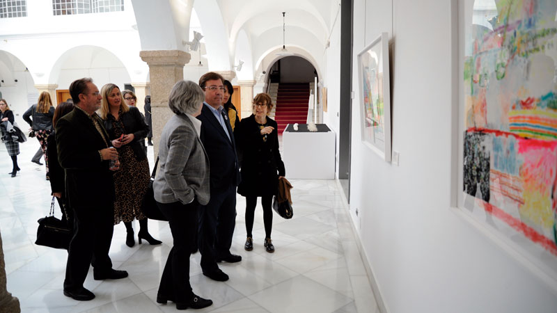 Acto institucional de conmemoración del Día internacional de la mujer. Grada 133. Asamblea de Extremadura