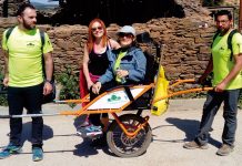 'Ruta del contrabando' con la Joelette