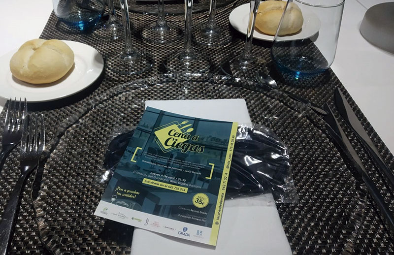 El Gran Hotel Casino de Badajoz acoge una nueva ‘Cena a ciegas’