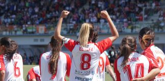 El Liberbank Santa Teresa Badajoz toma ventaja ante Osasuna en el play off de ascenso