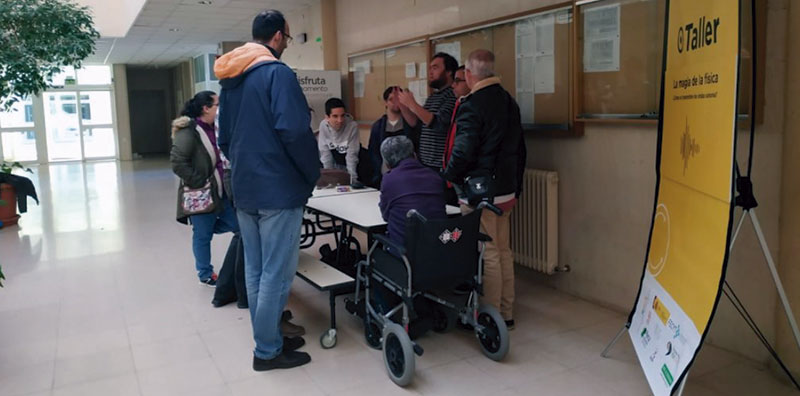 'Desayunos Tecnológicos conCiencia2’ acerca las TIC a las personas con discapacidad intelectual. Grada 134. Universidad de Extremadura