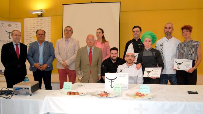 20190515_gastronomia_cajarural La Hospedería de Alcántara acoge la I Jornada de cocina 'Turismo y gastronomía Ternera de Extremadura'