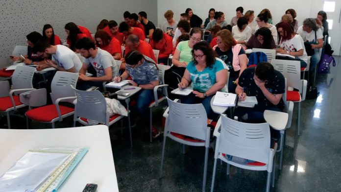 Alumnos de escuelas colaborativas rurales reciben formación en prevención de riesgos laborales. Grada 135. Fempex