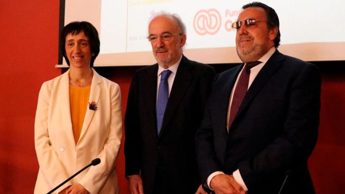 La Fundación CNSE elabora el primer diccionario normativo multimedia de la Lengua de Signos Española