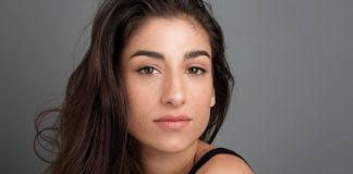 Carolina Yuste. 'Carmen y Lola'. Goya para Extremadura. Grada 136. Perfil