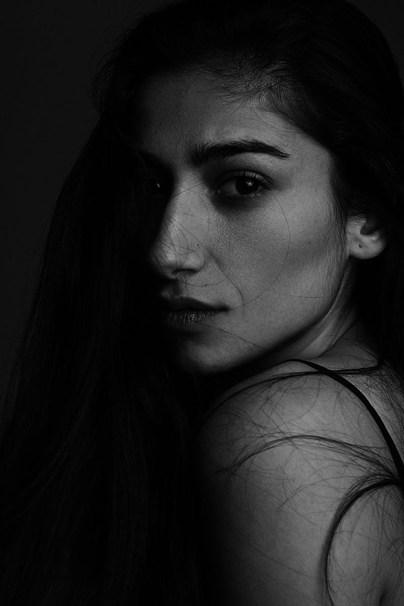 Carolina Yuste. 'Carmen y Lola'. Goya para Extremadura. Grada 136. Perfil