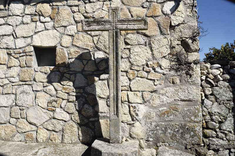 Las cruces de Acebo. Grada 136. Historia