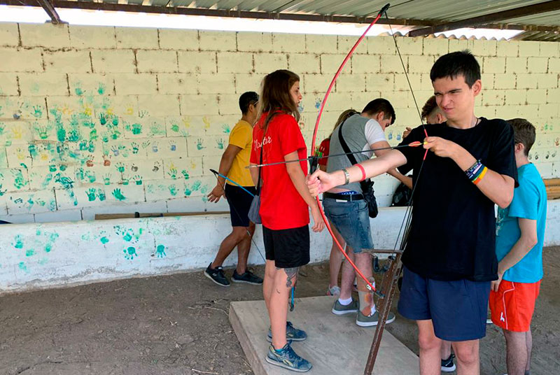 Fundación Aon y Fundación Deporte y Desafío han desarrollado un campamento para jóvenes con diversidad funcional