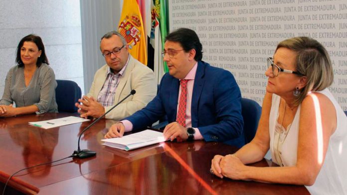 137_primerafila_sepad El Sepad hace balance de la implantación del sistema de visita única. Grada 137. Primera Fila