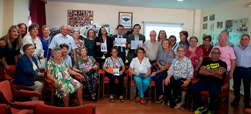 Cocemfe Badajoz desarrolla la campaña 'Comparte y respeta' con el apoyo de Fundación CB e Ibercaja