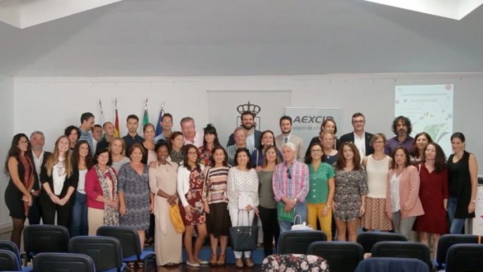 20191030_cooperacion_fundacionciudadania Una representación de la Oficina del Historiador de la Ciudad de La Habana participa en varias iniciativas sobre lectura fácil