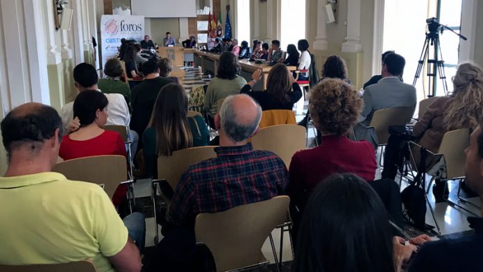 El proyecto 'Foros ODS a debate' visibiliza la necesidad de garantizar una energía asequible y no contaminante