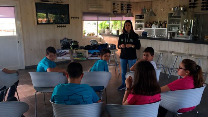 20191107_automovilismo_proades1 El programa 'Proades Automovilismo' cuenta este año con el doble de centros educativos participantes